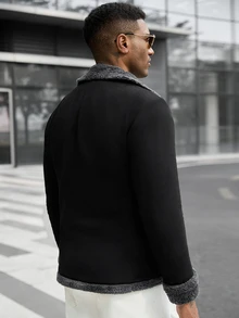 Manfinity CasualCool Jaket Wol Kasual Longgar Berkerah Lebar Kancing Ganda Warna Hitam Suede Fleece untuk Pria - Hitam - View 2