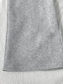 SHEIN Tween Girl 兒童 NYC 城市印花運動衫與喇叭褲 2 件套，灰色拉鍊連帽衫與運動褲休閒套裝 - 淺灰色 - 查看 7
