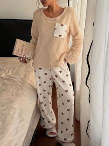 Napfluff Women's Flannel Pocket Decor Fashion Minimalist Heart Print Pajama Set 2-Piece - Multicolor - View 3