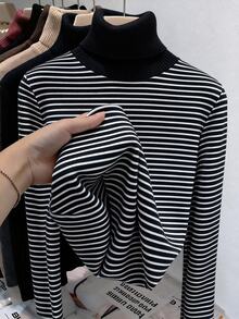 SHEIN Franclia 女款冬季休閒優雅通勤居家穿著黑白條紋舒適正肩長袖T恤 - 黑與白 - 查看 1