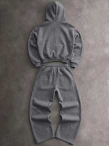 Manfinity Hypemode Setelan Kasual Sehari-hari Pria: Hoodie dan Celana Motif Huruf - Grey - View 3