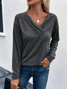 SHEIN LUNE 女款V領百褶鈕扣裝飾休閒T恤秋季女裝 - 深灰色 - 查看 3