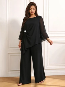 Femmeverse Women's Plus Size New 2 Pieces Set - Asymmetrical Hem Metal Button Decor Top And Loose Long Pants, Elegant Lady Style, Suitable For Autumn Party Wear - Black - View 3