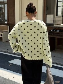 Muchica 女款波點圖案長袖單排扣休閒針織開襟衫 秋冬毛衣 可愛聖誕新年款 - 淡黃色 - 查看 2