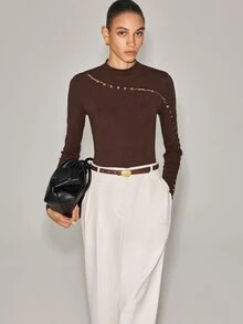 Anewsta Essential Autumn/Winter Premium Minimalist Diagonal Metal Button Crew Neck Knit Top - Apricot - View 3
