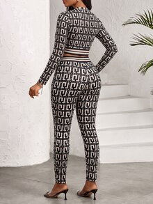 SHEIN Lady Women's Geometric Print Long Sleeve Top And Leggings 2 Pieces Set - Khaki - View 5