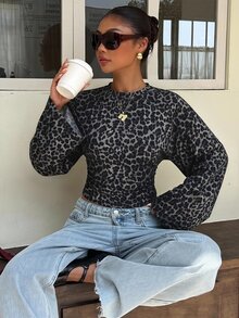 Muchica 復古 Y2K 豹紋印花深灰色蝙蝠袖修身長袖 T 恤，秋季新款，優雅休閒時尚基本款上衣，適合春夏秋冬，適用於外出與派對，女款復古豹紋 T 恤 - 彩色 - 查看 4