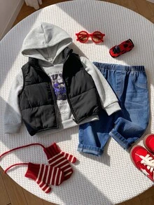SHEIN 3pcs Baby Boy Autumn/Winter Red Fleece Vest Jacket Racing Pattern White Hooded Sweatshirt Black Denim Pants Outerwear Set Infant Toddler Set Vest Set Autumn/Winter Set Racing Set - Multicolor - View 5