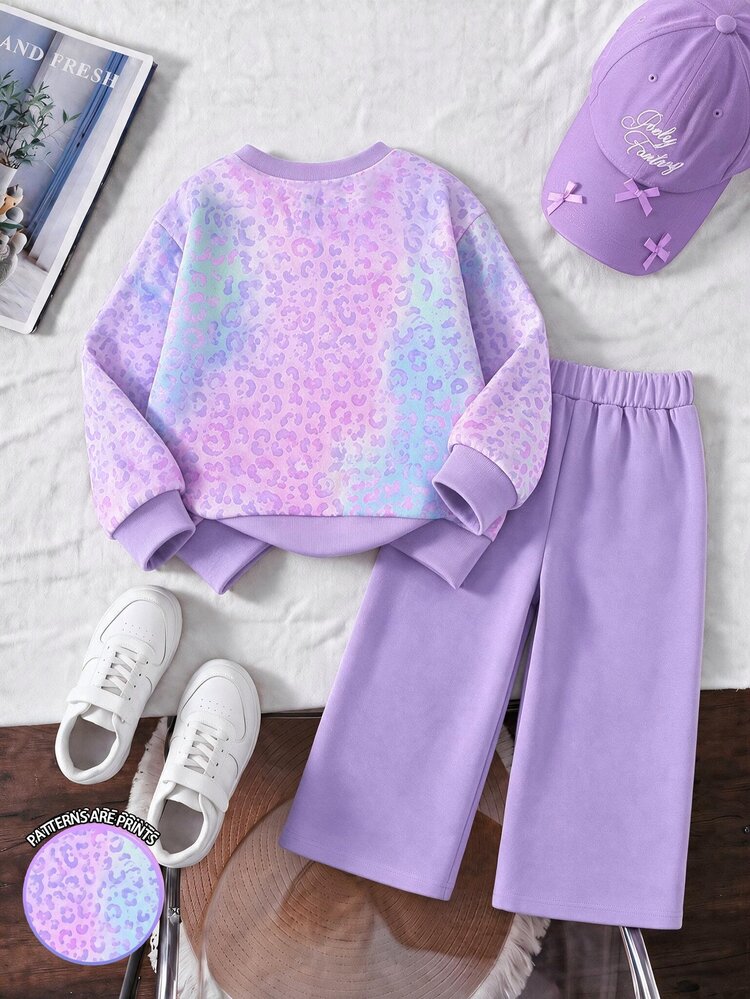Bộ 2 món thời trang casual cho bé gái: áo sweatshirt cổ tròn tay dài phối màu block họa tiết báo ánh kim và sọc, cùng quần ống rộng họa tiết báo sọc, chất vải mềm, phù hợp cho dịp Giáng sinh, mùa thu/đông - Nhiều màu - Xem 2