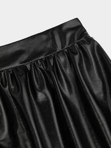 Sweetra Plus Size Women Solid Color Ruched Fashion Versatile Tulip Shorts - Black - View 7