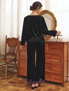 Côtesoire Women's Lace Patchwork Long Sleeve Top And Pants Pajama Set - Black - View 2