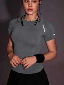 Powerista 女款字母印花插肩袖短袖運動機能上衣 T-shirt 無縫健身訓練跑步休閒健身房露背運動休閒外穿上衣 - 灰色 - 查看 7