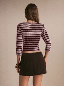 Poéselle Women's Striped V-Neck 3/4 Sleeve Casual Versatile T-Shirt - Burgundy - View 3