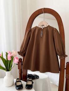SHEIN Baby Girl Patchwork Floral Frill Trim Stand Collar Bow Decor Cute Dress - Brown - View 2