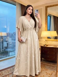 Auveirra 大尺碼女款優雅性感洋裝，3D花卉裝飾與亮面喇叭袖，婚禮正式晚宴適用，灰玫瑰色，夏季 - 杏色 - 查看 4