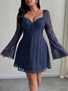 SHEIN Unity 大尺碼優雅白色蕾絲喇叭袖洋裝，秋季女款婚禮雞尾酒會約會晚裝 - 藍色 - 查看 5