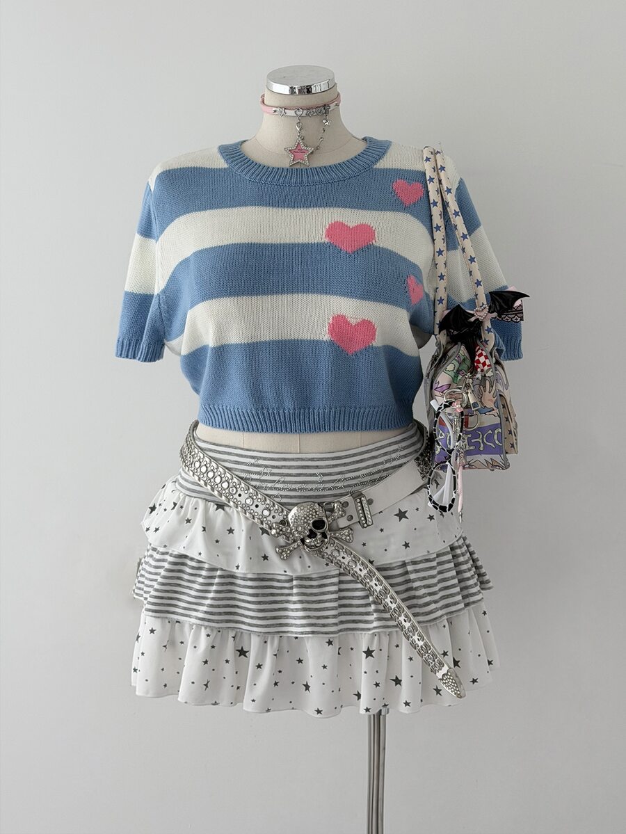 Sunspun Plus Size Women's Heart Pattern Short Sleeve Knit Top, Suitable For Spring, Summer, Autumn, Winter. Perfect For Back To School, Daily Wear Or Graduation Ceremony Occasions. Suitable For Valentine's Day, Halloween, Christmas Outfits, Blue And White Striped Heart Peach Design, Y2k Series - Blue and White - View 1