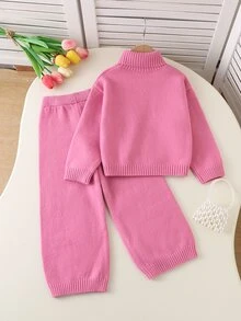 SHEIN 女童秋冬新款玫瑰紅+可愛卡通鴨插肩袖圓領高領反領長袖針織毛衣+配套寬腿褲套裝，柔軟舒適面料，適合假期、外出、聚會、休閒、購物、旅行，春秋單穿，冬季可搭配大衣、風衣等 - 粉色 - 查看 2