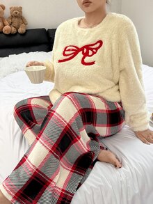 ZzzCrew Plus Size Women's Printed Plaid Embroidered Bow Pajama Set - Apricot - View 4