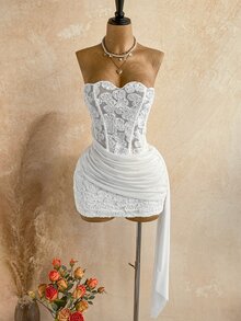 Soleia 女款性感度假無肩帶蕾絲紋理垂墜網紗抓皺胸衣迷你洋裝，適合海灘、郵輪、公路旅行、城市、約會、下午茶、波希米亞風、島嶼、夏季、音樂節、日常通勤、婚禮季、派對、嘉年華 - 杏色 - 查看 4