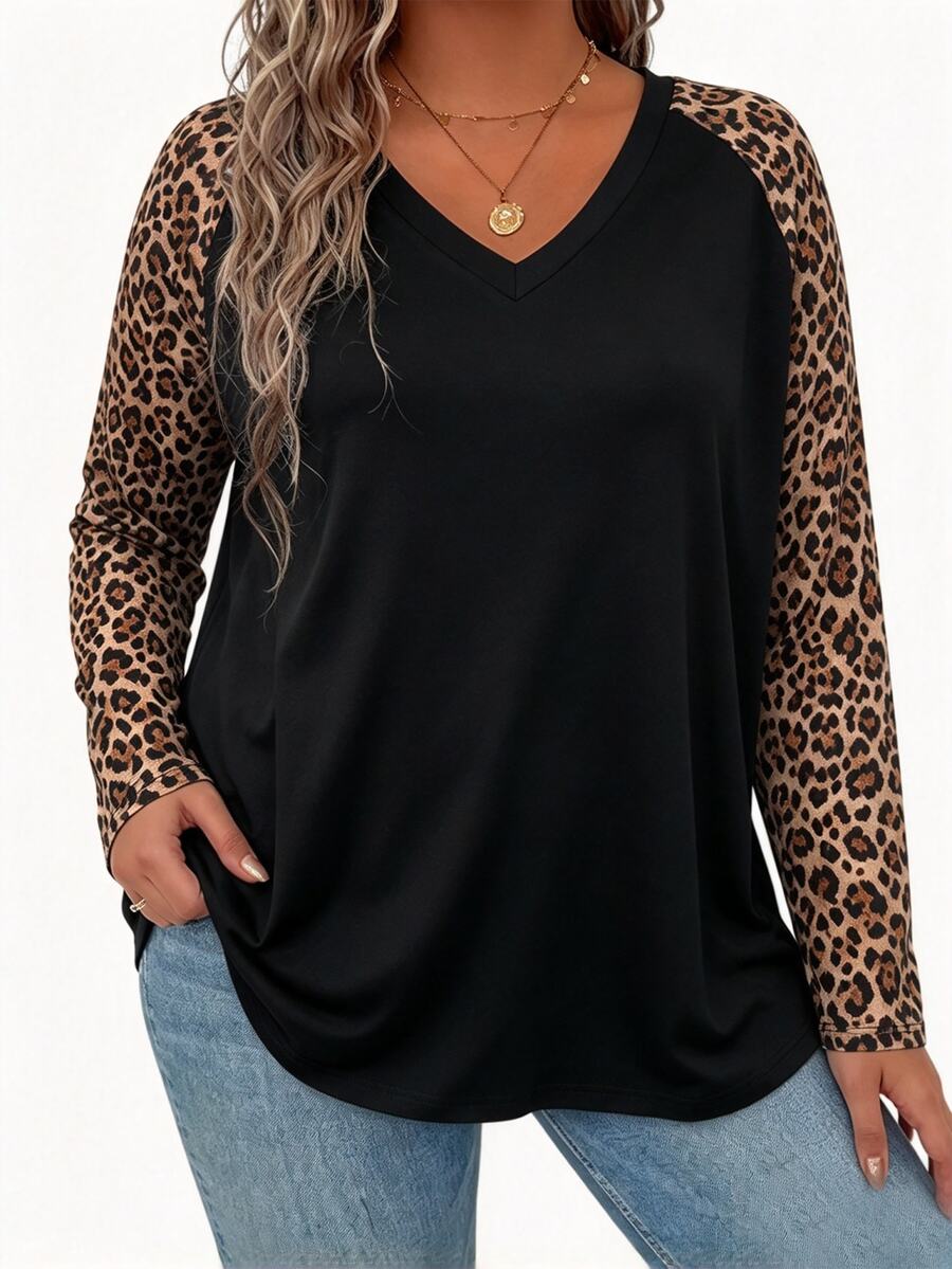 Linhara CURVE Plus Striped Print V Neck Tee Graphic Tees Women Tops - Black - View 1