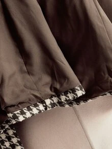 SHEIN ICON جاكيت نسائي مقاس كبير بياقة فرو وتصميم رقعات بنقشة هوندستوث من التويد - بني - مشاهدة 10