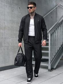 Manfinity CasualCool طقم جاكيت وبنطلون بطبعة هندسية وياقة بيسبول للرجال، إصدار العطلات للهالوين والكريسماس وليلة رأس السنة - الأسود - مشاهدة 1