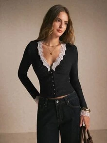 Poéselle 女款蕾絲拼接羅紋針織開襟上衣，修身彈性柔軟天鵝絨觸感長袖T恤，適合休閒約會之夜與街頭穿搭 - 黑色 - 查看 5