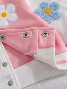 SHEIN Playful Pals Baby Girl Autumn/Winter Casual Sweet Cute Preppy Style Pink & White Colorblock Design 3D Plush Floral Applique Single-Breasted Ribbed Collar Drop Shoulder Baseball Jacket - Pink - View 4