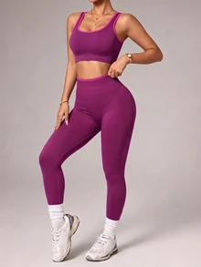 Easithlete Seamless Sports Yoga Leggings Set/Contrast Trim/Fashionable Sexy/Comfortable Versatile - Purple - View 4