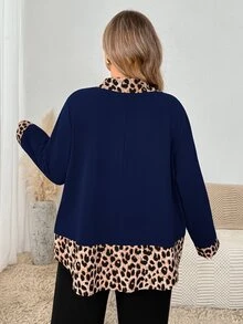 SHEIN CURVE+ 大尺碼女款休閒豹紋落肩袖圓弧下擺 2-In-1 上衣（秋季風格） - 藏蓝色 - 查看 2