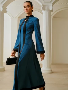 ZEYLAH Robe 2 en 1 à blocs de couleurs floraux positionnés - Bleu canard - Voir 3