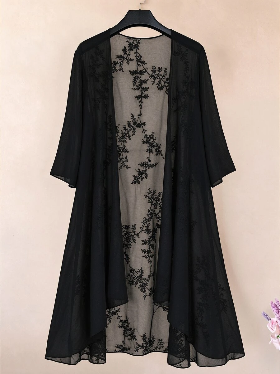 SHEIN LUNE CURVE Plus Size Solid Color Lace Contrast Casual Blouse For Women Fall - Black - View 1