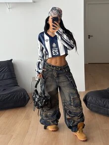 Coolane 女款冬季街頭風外出運動休閒 Blockcore V領休閒運動圖案寬鬆大尺寸短版長袖球衣T恤 - 藍白色 - 查看 7