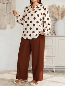 EMERY ROSE Plus Size Women Polka Dot Notch V-Neck Rolled Sleeve Shirt And Long Pants Casual 2 Pieces Set - Multicolor - View 7