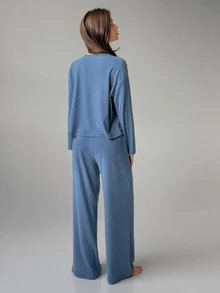 Livesso Women's Solid Color Long Sleeve Top And Pants Loungewear Set - Blue - View 2