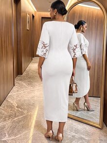 SHEIN Lady CURVE 大尺碼優雅通勤蕾絲拼接扭結修身洋裝，純白色秋季正式晚宴雞尾酒禮服 - 白色 - 查看 2