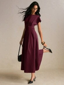 Poéselle 女款條紋船領蝙蝠袖短袖洋裝 休閒優雅 職場商務辦公穿搭 返校季 正式夏季 教師節 - 酒紅色 - 查看 5