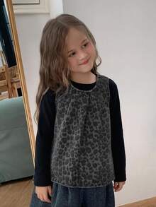 DAZY Young Girl Leopard Print Round Neck Casual Sleeveless Denim Top - Dark Wash - View 4