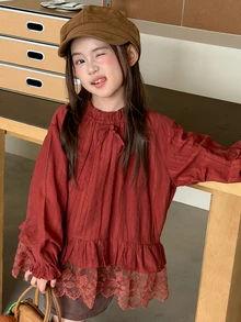 DAZY (Gadis Remaja) Kemeja Musim Gugur Lengan Panjang Kasual dengan Motif Pita dan Patchwork Renda - Burgundy - View 2