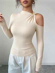SHEIN Raffinéa 修身性感金屬裝飾鏤空露肩長袖T恤 - 杏色 - 查看 3