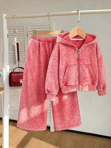 SHEIN 女童休閒寬鬆連帽短版牛仔外套，柔軟舒適直筒牛仔褲套裝，百搭時尚，適合秋冬日常穿著 - 紅色 - 查看 1