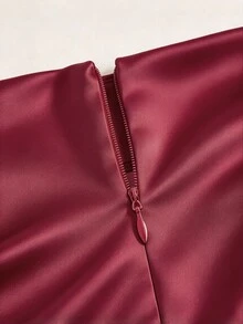 GlowEve Solid Color Pleated Back Zipper Slit Skirt Burgundy Maxi Women Outfit - Burgundy - View 5