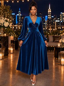 SHEIN Lady فستان طويل كاجوال للحفلات للنساء بلون موحد وياقة V عميقة وتصميم مطوي - الأزرق - مشاهدة 2
