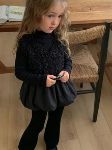 Hapijoa Young Girl Vintage Frayed Hem Pleated Blouse Elegant Casual - Black - View 6