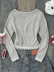 SHEIN Tween Girl 童女兒童針織灰色條紋寬鬆大尺寸圓領長袖休閒蕾絲拼接下擺T恤 - 灰色 - 查看 2