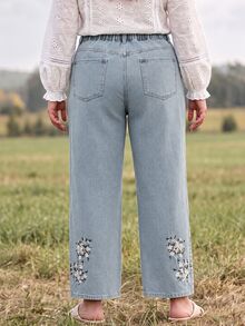 EMERY ROSE Fal BOHO Flattering Embroidered Floral Print Denim Light Blue Vacation Travel Breathable Plus Size Denim Jeans For Women - Light Wash - View 3