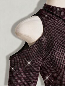 SHEIN ICON Plus Size Stand Collar Exaggerated Flare Sleeve Sheer Shiny Bodysuit, Music Festival Outfit, Party Winter - Hot Pink - View 3