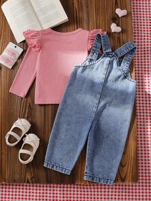 SHEIN 2pcs/Set Baby Girl 0-3 Years Spring/Autumn Rose Red Sweet Style Heart & English Embroidery Denim Jumpsuit, Solid Color Round Neck Flutter Sleeve T-Shirt, Simple Fashion, Suitable For Spring/Autumn, Perfect For Baby Daily Wear And Outings - Pink - View 2