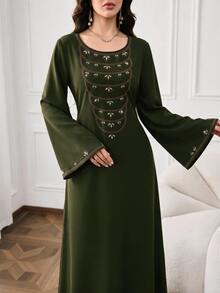 Yasmyna فستان طويل تقليدي عربي أنيق للنساء مرصع بالراينستون، أنيق للأعمال - أخضر عسكري - مشاهدة 8